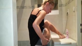 Naughty Teen Filming Herself In The Bathroom