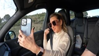 Elisa Exhib Car Blowjob